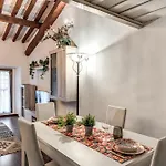 Апартаменты Loft In The Ghetto 3